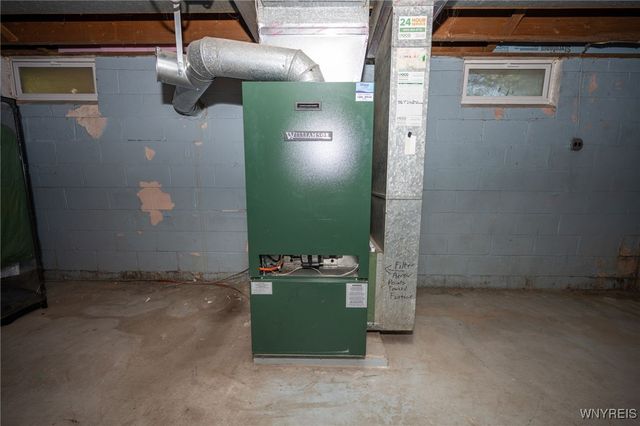 370 Green Street, Lockport City, NY 14094