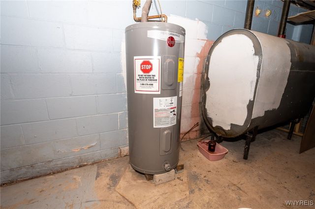 370 Green Street, Lockport City, NY 14094