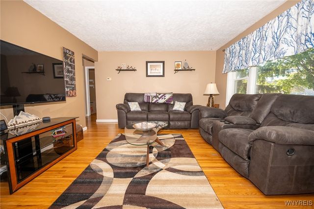 370 Green Street, Lockport City, NY 14094