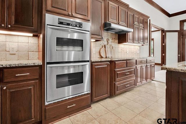 213 Winged Foot Dr., Hideaway, TX 75771