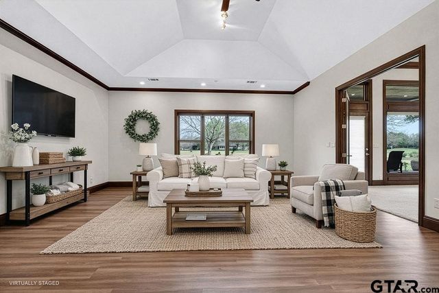 213 Winged Foot Dr., Hideaway, TX 75771