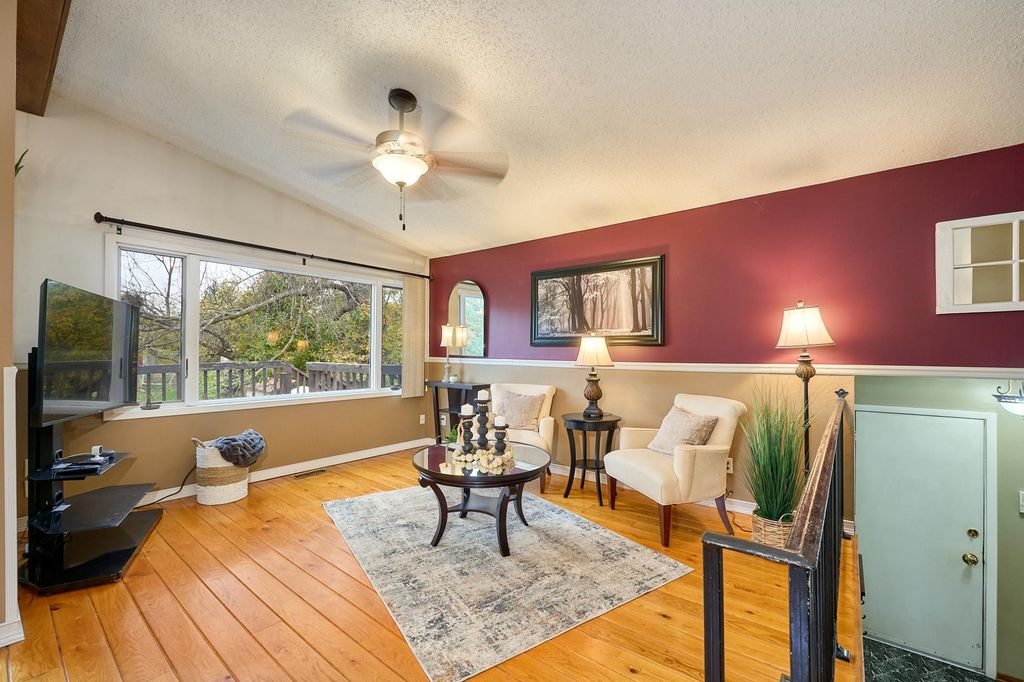 6342 Whispering Oaks Drive, Eden Prairie, MN 55346 — photo 5