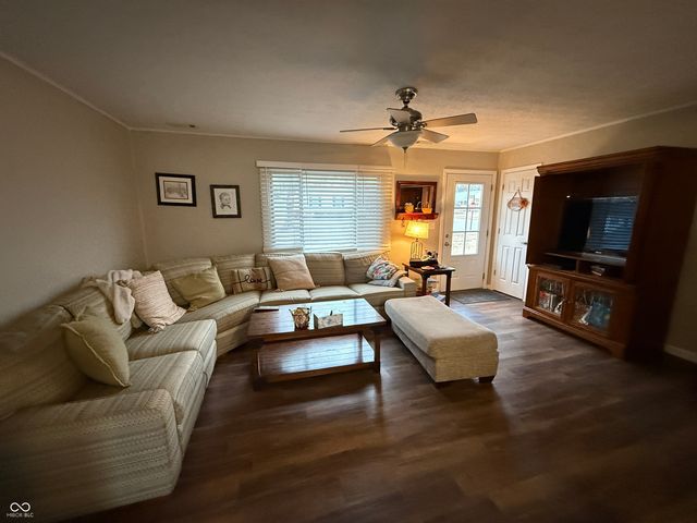 1515 Park Drive, Lebanon, IN 46052