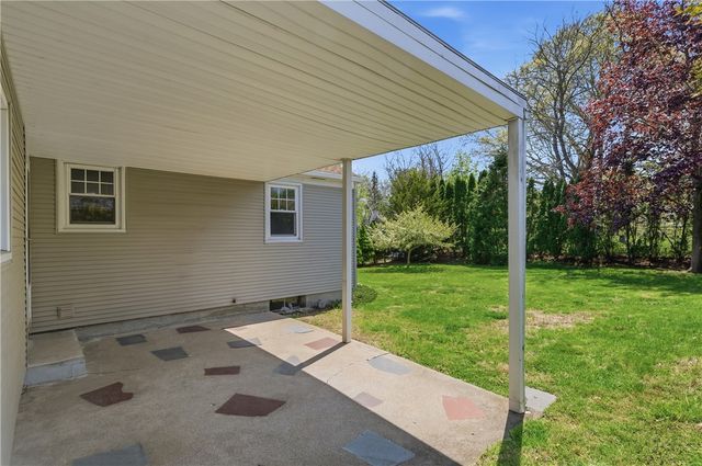 21 Citizen Street, Cumberland, RI 02864