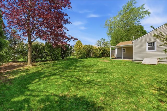 21 Citizen Street, Cumberland, RI 02864