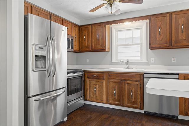 21 Citizen Street, Cumberland, RI 02864