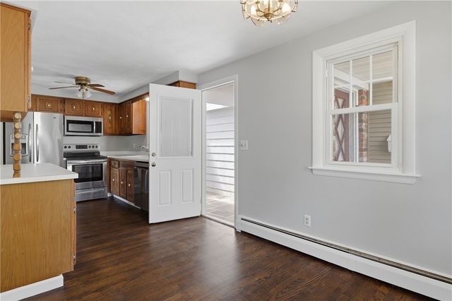 21 Citizen Street, Cumberland, RI 02864