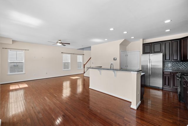 4517 BRIARWOOD DR, Charlottesville, VA 22911