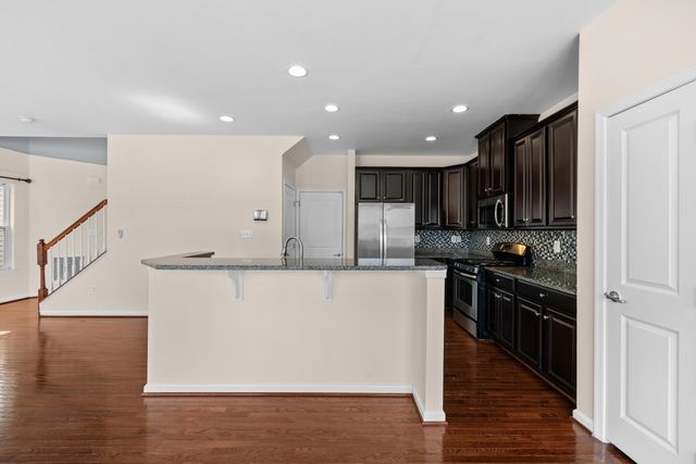 4517 BRIARWOOD DR, Charlottesville, VA 22911