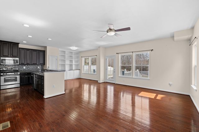 4517 BRIARWOOD DR, Charlottesville, VA 22911