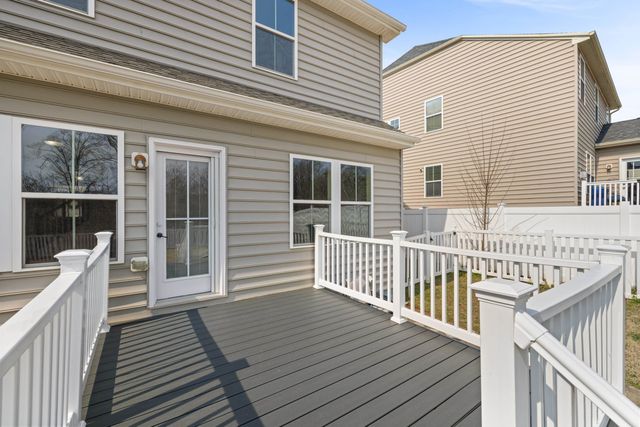 4517 BRIARWOOD DR, Charlottesville, VA 22911