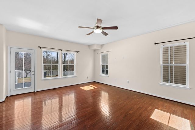 4517 BRIARWOOD DR, Charlottesville, VA 22911