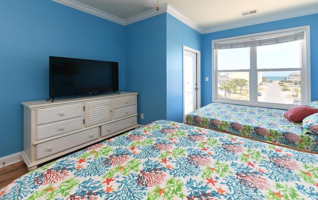 225-B N Dogwood Dr., Murrells Inlet, SC 29576