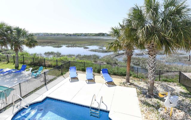 225-B N Dogwood Dr., Murrells Inlet, SC 29576