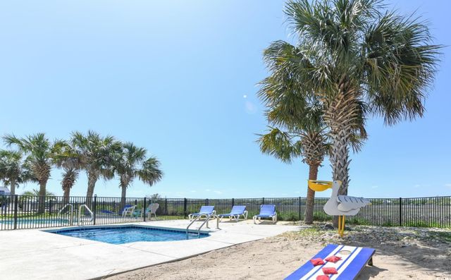 225-B N Dogwood Dr., Murrells Inlet, SC 29576