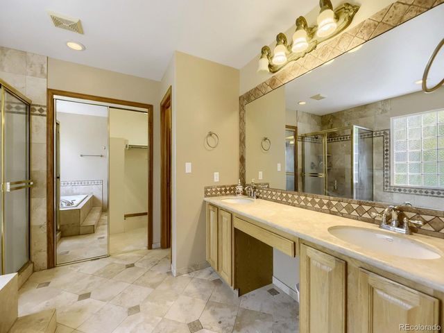 10118 Stephen Pl, Highlands Ranch, CO 80130