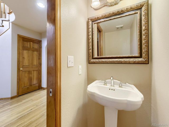 10118 Stephen Pl, Highlands Ranch, CO 80130