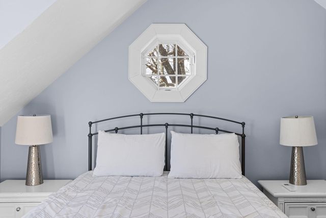 4 Hyannis Point Road UNIT 4, Mashpee, MA 02649