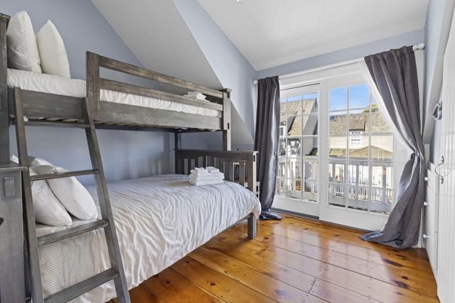 4 Hyannis Point Road UNIT 4, Mashpee, MA 02649