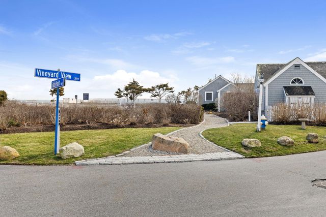 4 Hyannis Point Road UNIT 4, Mashpee, MA 02649