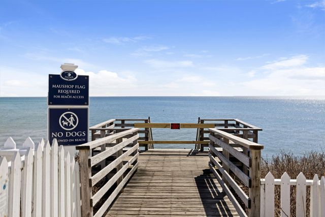 4 Hyannis Point Road UNIT 4, Mashpee, MA 02649
