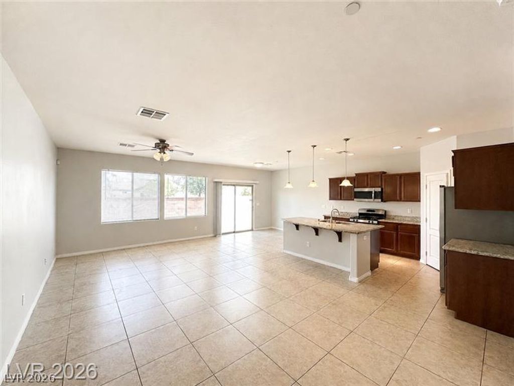 4020 Thomas Patrick Avenue, North Las Vegas, NV 89032 — photo 4