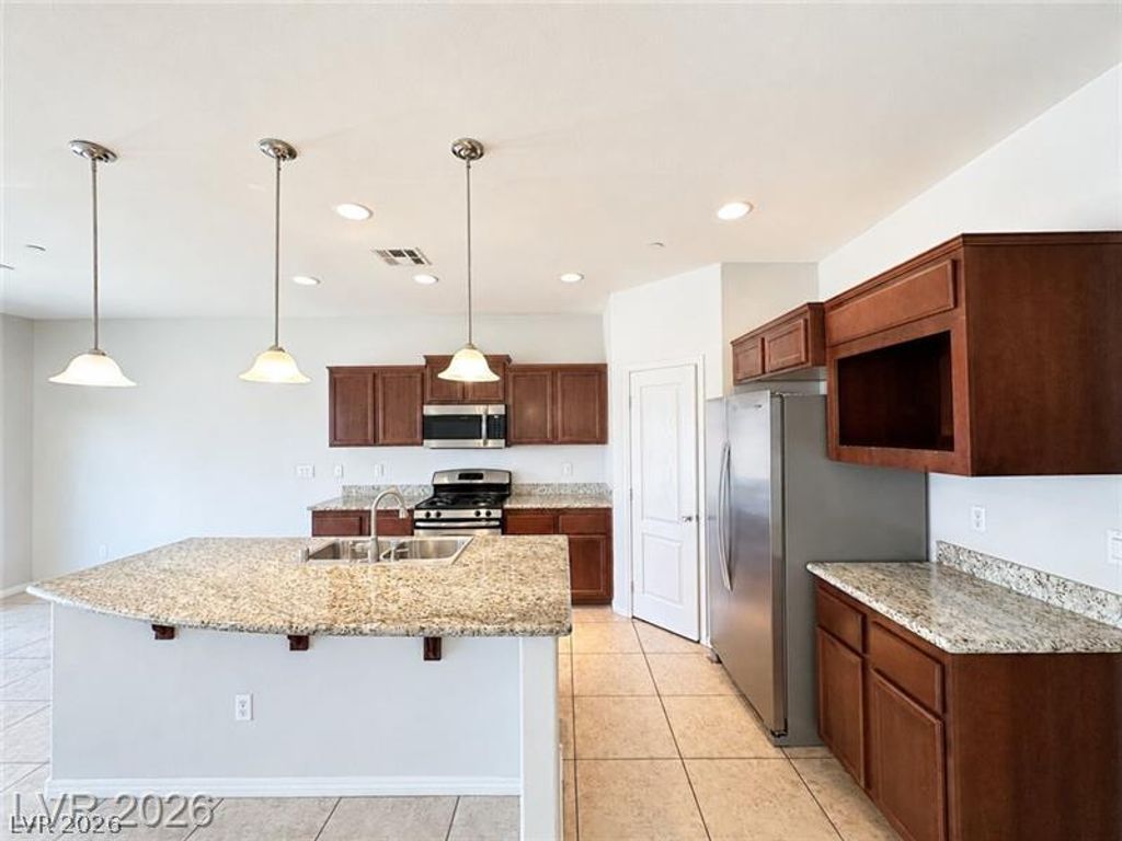 4020 Thomas Patrick Avenue, North Las Vegas, NV 89032 — photo 5