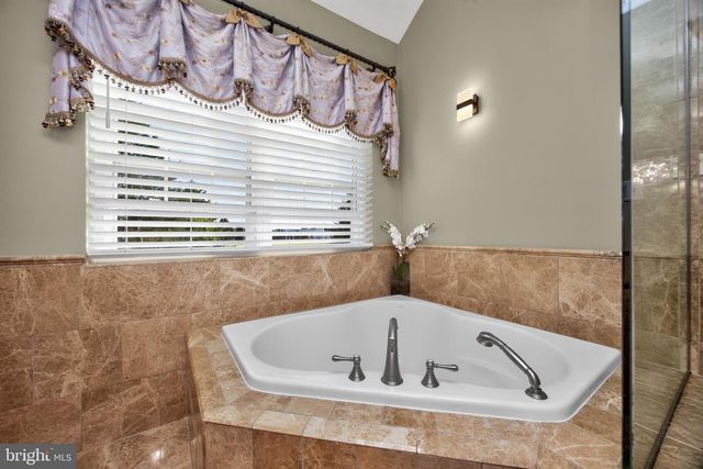 62 CEDAR CT, Royersford, PA 19468