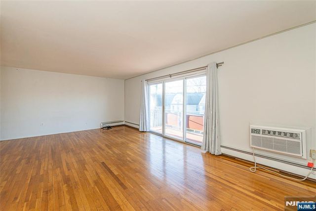 348 Hoover Avenue 92, Bloomfield, NJ 07003