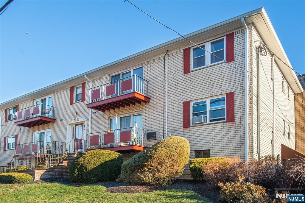 348 Hoover Avenue 92, Bloomfield, NJ 07003