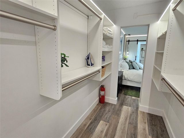 437 CERROMAR LANE 424, Venice, FL 34293