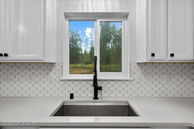 2136 N Meadow Lakes Drive, Wasilla, AK 99623