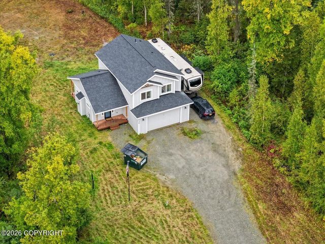 2136 N Meadow Lakes Drive, Wasilla, AK 99623