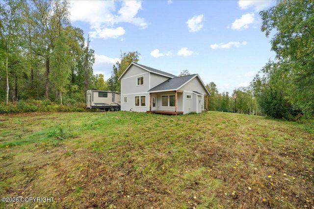 2136 N Meadow Lakes Drive, Wasilla, AK 99623