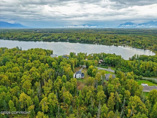 2136 N Meadow Lakes Drive, Wasilla, AK 99623