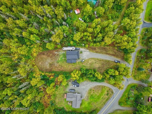 2136 N Meadow Lakes Drive, Wasilla, AK 99623