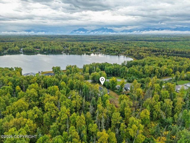 2136 N Meadow Lakes Drive, Wasilla, AK 99623