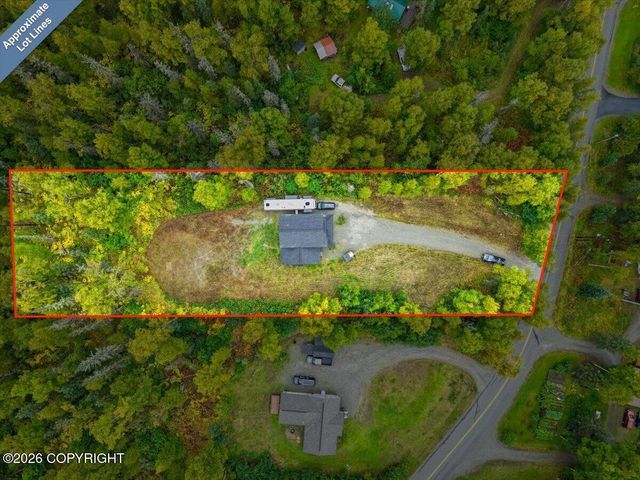 2136 N Meadow Lakes Drive, Wasilla, AK 99623