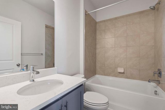 462 TILLER ST, Frederick, MD 21701