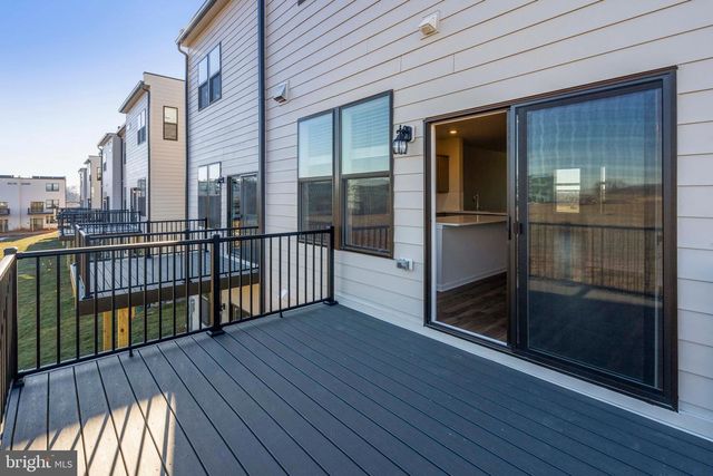 462 TILLER ST, Frederick, MD 21701