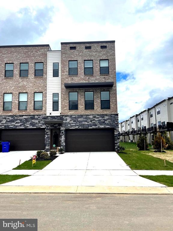 462 TILLER ST, Frederick, MD 21701