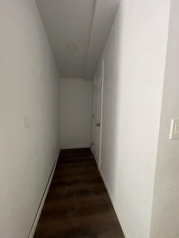 534 E Vassar Avenue, Fresno, CA 93704