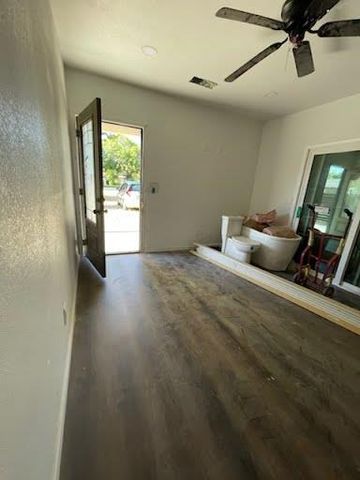 534 E Vassar Avenue, Fresno, CA 93704