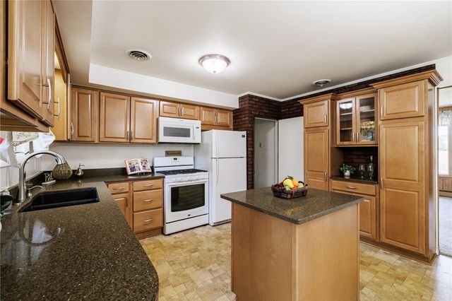 854 Route 31, Macedon, NY 14502