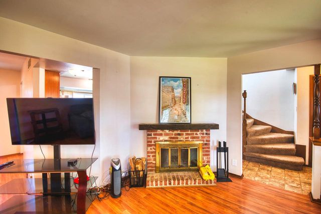 1362 S 91st STREET, West Allis, WI 53214