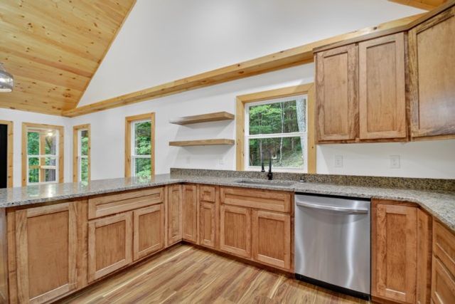 1041 Mountain Oak Road, Ellijay, GA 30536