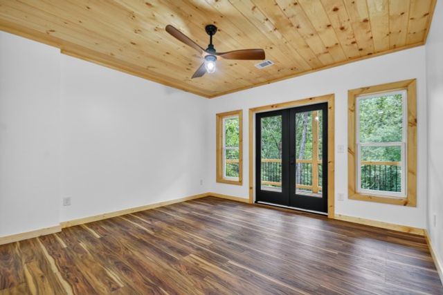 1041 Mountain Oak Road, Ellijay, GA 30536