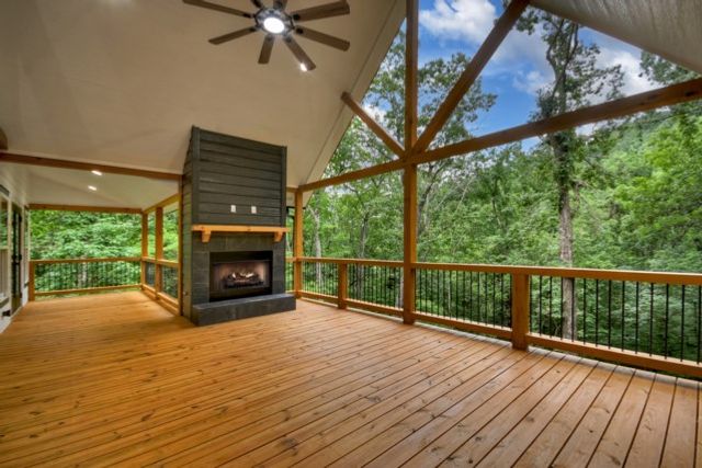 1041 Mountain Oak Road, Ellijay, GA 30536