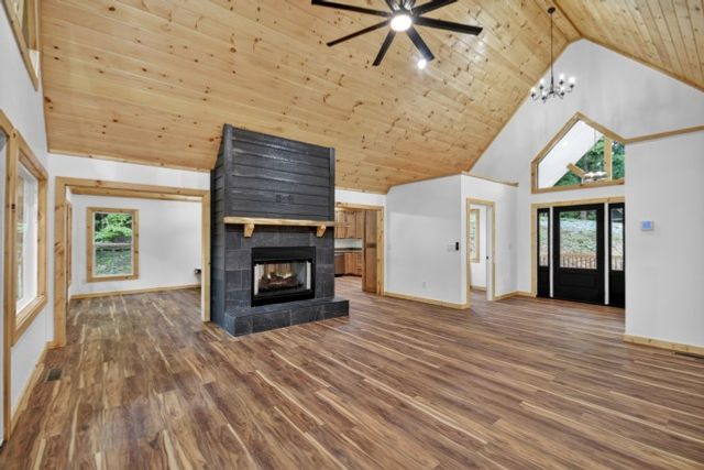 1041 Mountain Oak Road, Ellijay, GA 30536