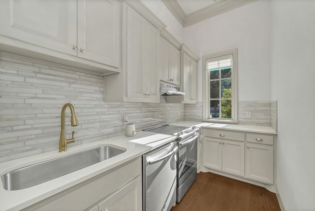 12114 Prestonridge Road, Dallas, TX 75230